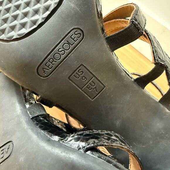 AEROSOLES PASSIONFRUIT SANDALS BLACK SNAKESKIN PATENT HEELS SIZE 9 - Picture 9 of 9